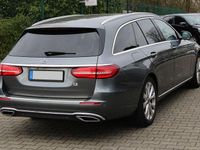 Gebraucht Mercedes E200 150 PS (110 kW) 2018 Grau Kombi