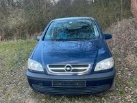 Gebraucht Opel Zafira 101 PS (74 kW) 2002 Blau Van / Kleinbus