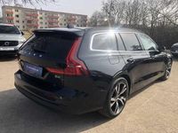 Gebraucht Volvo V60 145 PS (106 kW) 2025 Kombi
