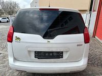 Gebraucht Peugeot 5008 Access 120 PS (88 kW) 2015 Weiß Van / Kleinbus