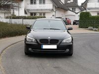 gebraucht BMW 525 525 i Aut.~ Head-Up Display~ M-Paket Alu~ el. AHK~
