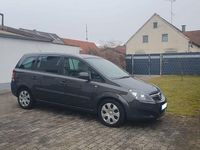 Gebraucht Opel Zafira 110 PS (80 kW) 2014 Grau Van / Kleinbus