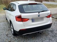 Gebraucht BMW X1 177 PS (130 kW) 2011 Weiß SUV