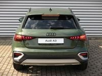 Usado Audi A3 Ambiente 150 HP (110 kW) 2024 Verde Citadino