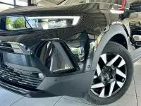 Gebraucht Opel Mokka 131 PS (96 kW) 2023 Schwarz /schwarz (metallic) SUV