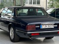 Gebraucht Jaguar XJ6 212 PS (155 kW) 1988 Blau Limousine
