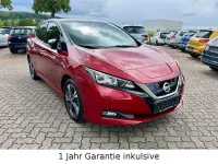 Gebraucht Nissan Leaf N-Connecta 110 kW (150 PS) 2022 Rot Kleinwagen
