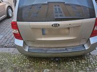 Second-hand Kia Carnival 2010 Argintiu Monovolum