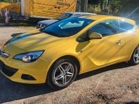 Gebraucht Opel Astra GTC Edition 140 PS (102 kW) 2012 Gelb Limousine