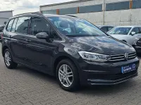 Gebraucht VW Touran Comfortline 150 PS (110 kW) 2022 Uranograu Van / Kleinbus