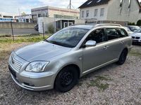 Gebraucht Toyota Avensis Sol 177 PS (130 kW) 2006 Gold Kombi