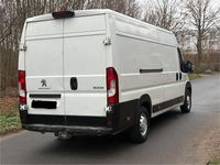 Gebraucht Peugeot Boxer 163 PS (119 kW) 2018 Weiß Van