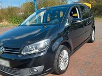 Gebraucht VW Touran 140 PS (102 kW) 2015 Schwarz Van / Kleinbus