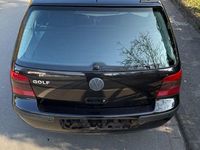 Gebraucht VW Golf IV Basis 75 PS (55 kW) 2002 Schwarz Limousine