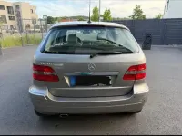 Gebraucht Mercedes B200 136 PS (100 kW) 2006 Grau Van / Kleinbus