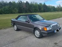 Second-hand Mercedes E300 220 CP (161 kW) 1992 Maro Cabrio