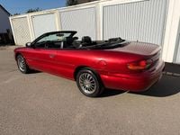 Gebraucht Chrysler Stratus 131 PS (96 kW) 1999 Rot Cabrio