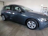 Gebraucht VW Golf VIII 110 PS (80 kW) 2022 Grau Limousine