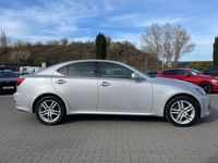 Gebraucht Lexus IS220d 177 PS (130 kW) 2009 Silber Limousine