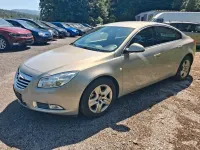 Gebraucht Opel Insignia Edition 160 PS (117 kW) 2012 Silber Limousine
