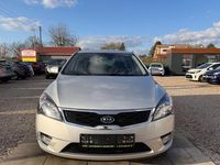 Gebraucht Kia Ceed Edition 7 90 PS (66 kW) 2012 Silber Kleinwagen