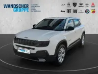 Neu Jeep Avenger Altitude 101 PS (74 kW) 2025 Schwarzschwarz SUV