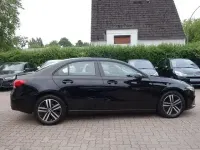 Gebraucht Mercedes A180 116 PS (85 kW) 2021 Schwarz Limousine