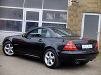 Gebraucht Mercedes SLK200 163 PS (119 kW) 2001 Obsidanschwarz Cabrio