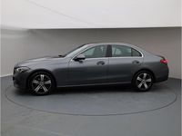 Gebraucht Mercedes C200 Avantgarde 163 PS (119 kW) 2023 Metalliclack selenitgrau Limousine