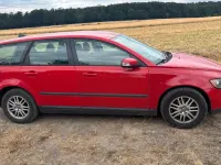 Gebraucht Volvo V50 109 PS (80 kW) 2007 Rot Kombi