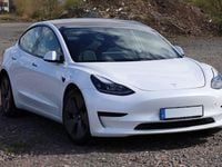 Gebraucht Tesla Model 3 Standard Range 208 kW (283 PS) 2021 Weiß Limousine