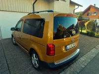 Gebraucht VW Caddy Comfortline 125 PS (91 kW) 2018 Gold Van / Kleinbus