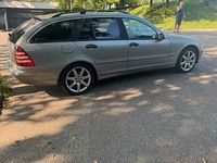 Gebraucht Mercedes 220 2005 Grau Kombi