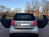 Gebraucht Smart ForTwo Cabrio Brabus 71 PS (52 kW) 2019 Silber Cabrio