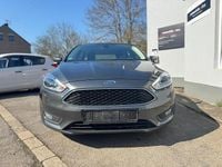 Gebraucht Ford Focus 125 PS (91 kW) 2016 Grau Limousine