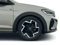 Neu VW Taigo R-line 116 PS (85 kW) 2026 Beige SUV