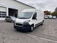 Gebraucht Peugeot Boxer 131 PS (96 kW) 2018 Weiß Van