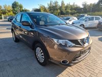 gebraucht Nissan Qashqai Acenta 1.2 Aut. *NAVI*KAM*STAHZ*SPUR*