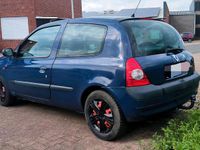 Second-hand Renault Clio II 2002 Albastru Hatchback