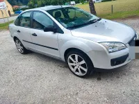 Używany Ford Focus 116 KM (85 kW) 2005 Srebrny Sedan/Limuzyna