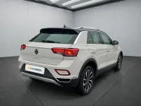 Usata VW T-Roc 150 CV (110 kW) 2023 Grigio SUV