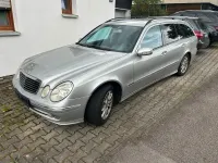 Gebraucht Mercedes E220 150 PS (110 kW) 2005 Silber Limousine