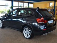 Gebraucht BMW X1 Sport Line 177 PS (130 kW) 2011 Schwarz SUV