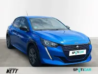 Gebraucht Peugeot e-208 Allure+ 100 kW (136 PS) 2024 Blau Kleinwagen