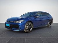 Gebraucht VW Passat R-line 150 PS (110 kW) 2025 Blau Kombi