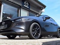 Neu Mazda 3 Homura-Line 140 PS (102 kW) 2026 Grau Limousine