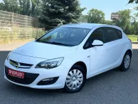 Gebraucht Opel Astra 87 PS (63 kW) 2013 Weiß Coupé