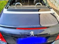 Gebraucht Peugeot 207 CC Active 156 PS (114 kW) 2012 Cabrio