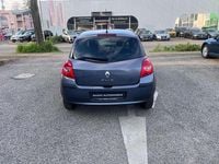 Gebraucht Renault Clio III Dynamique 75 PS (55 kW) 2008 Grey blue Limousine