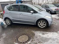 Gebraucht Mercedes A180 Elegance 109 PS (80 kW) 2007 Blau Limousine